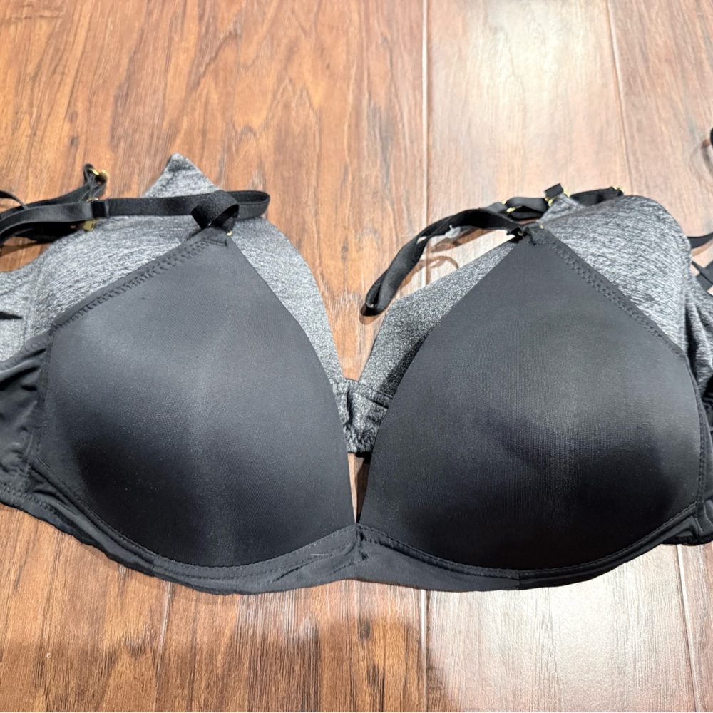 Adrienne Vittadini Two-Tone Black and Gray Bra